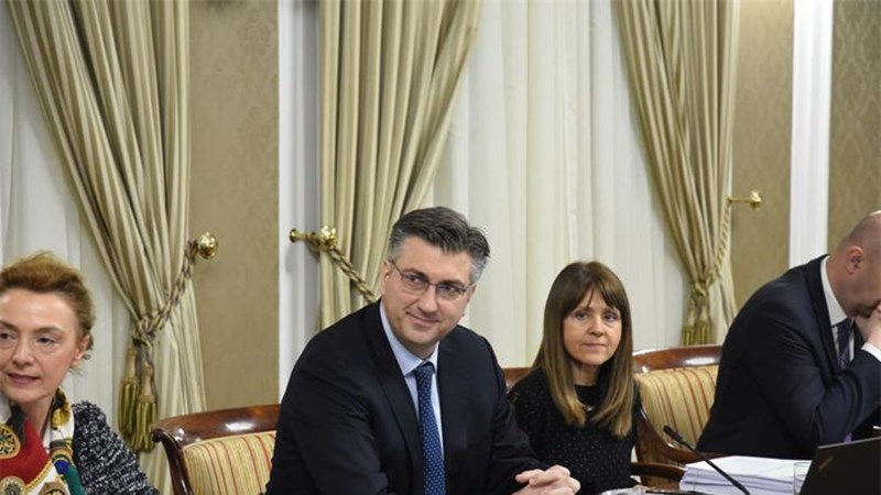 Zahvalni smo ženama za doprinos u izgradnji hrvatskoga društva, borimo se protiv svih oblika diskriminacije i nasilja